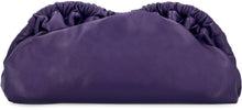 Carica l'immagine nel visualizzatore di Gallery, Clutch Cloud in pelle
