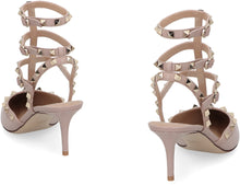 Carica l'immagine nel visualizzatore di Gallery, Slingback Rockstud in vernice
