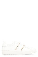 Carica l'immagine nel visualizzatore di Gallery, Valentino Garavani - Sneakers Rockstud Untitled in pelle
