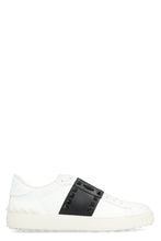 Carica l'immagine nel visualizzatore di Gallery, Sneakers low-top Rockstud Untitled
