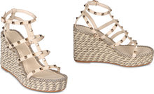Carica l'immagine nel visualizzatore di Gallery, Zeppe Rockstud in pelle
