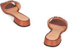 Load image into Gallery viewer, VLogo leather sandals
