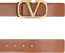Carica l'immagine nel visualizzatore di Gallery, Cintura reversibile VLogo Signature in pelle
