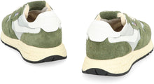 Load image into Gallery viewer, Reelwind Low-top sneakers
