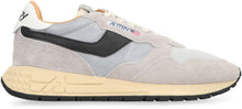 Load image into Gallery viewer, Reelwind Low-top sneakers
