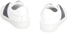 Carica l'immagine nel visualizzatore di Gallery, Valentino Garavani - Sneakers low-top Open in pelle
