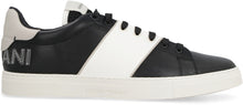 Carica l'immagine nel visualizzatore di Gallery, Sneakers low-top in pelle
