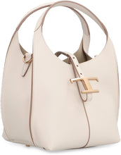 Carica l'immagine nel visualizzatore di Gallery, Mini borsa a spalla T Timeless in pelle
