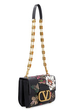 Carica l'immagine nel visualizzatore di Gallery, Valentino Garavani - Borsa Stud Sign a tracolla in pelle
