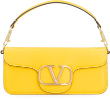 Carica l'immagine nel visualizzatore di Gallery, Valentino Garavani - Borsa a spalla Locò in pelle

