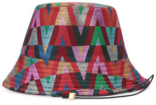 Carica l'immagine nel visualizzatore di Gallery, Valentino Garavani - Cappello da pescatore
