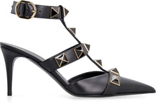 Carica l'immagine nel visualizzatore di Gallery, Valentino Garavani - Slingback Roman Studs in pelle
