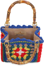 Carica l'immagine nel visualizzatore di Gallery, Borsa con lavorazione crochet
