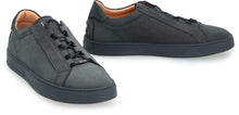 Carica l'immagine nel visualizzatore di Gallery, Sneakers low-top in nabuk
