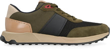 Carica l'immagine nel visualizzatore di Gallery, Sneakers low-top in tessuto tecnico
