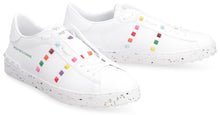 Carica l'immagine nel visualizzatore di Gallery, Valentino Garavani - Sneakers low-top Rockstud Open for a Change
