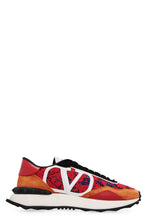Carica l'immagine nel visualizzatore di Gallery, Valentino Garavani - Sneakers low-top Lacerunner

