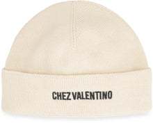 Load image into Gallery viewer, Ribbed knit beanie
