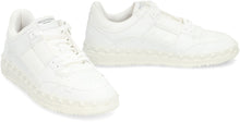 Load image into Gallery viewer, Freedots Leather low-top sneakers
