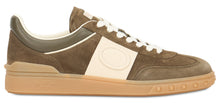 Carica l'immagine nel visualizzatore di Gallery, Sneakers con logo
