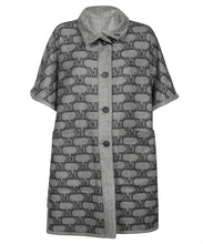 Carica l'immagine nel visualizzatore di Gallery, Mantella reversibile Zenica in maglia
