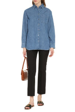 Carica l'immagine nel visualizzatore di Gallery, Camicia in denim
