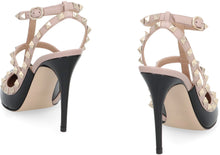 Carica l'immagine nel visualizzatore di Gallery, Valentino Garavani - Slingback Rockstud in vernice
