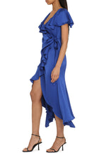 Load image into Gallery viewer, Satin drap-dress
