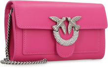 Carica l'immagine nel visualizzatore di Gallery, Wallet on chain Love One in pelle
