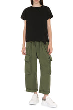 Carica l'immagine nel visualizzatore di Gallery, T-shirt Basico in cotone con logo
