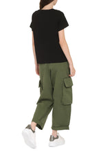 Carica l'immagine nel visualizzatore di Gallery, T-shirt Basico in cotone con logo
