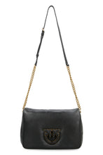 Carica l'immagine nel visualizzatore di Gallery, Borsa Classic Love Bag Click Puff in pelle
