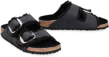Carica l'immagine nel visualizzatore di Gallery, Slides Arizona shearling in suede
