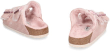 Carica l'immagine nel visualizzatore di Gallery, Slides Arizona Shearling in suede
