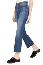 Carica l'immagine nel visualizzatore di Gallery, Cropped jeans The Tripper Ankle Fray
