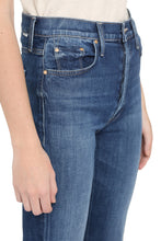 Carica l'immagine nel visualizzatore di Gallery, Cropped jeans The Tripper Ankle Fray
