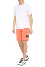 Carica l'immagine nel visualizzatore di Gallery, T-shirt girocollo in cotone
