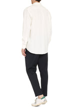 Carica l'immagine nel visualizzatore di Gallery, Camicia Initial in cotone con collo all'italiana

