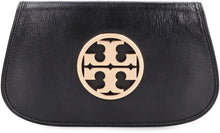Carica l'immagine nel visualizzatore di Gallery, Clutch Reva in pelle martellata
