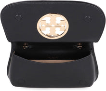 Carica l'immagine nel visualizzatore di Gallery, Clutch Reva in pelle martellata
