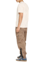 Carica l'immagine nel visualizzatore di Gallery, T-shirt Single Bee Bird in cotone stretch
