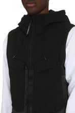 Carica l'immagine nel visualizzatore di Gallery, Gilet imbottito C.P. Shell-R Mixed con chiusura a zip
