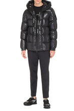 Carica l'immagine nel visualizzatore di Gallery, Piumino full-zip Dougnac con cappuccio
