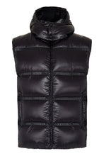 Load image into Gallery viewer, Harold body warmer jacket
