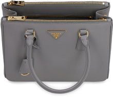 Load image into Gallery viewer, Leather handbag
