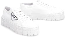 Load image into Gallery viewer, Wheel nylon platform sneakers
