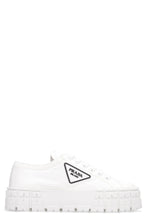 Carica l'immagine nel visualizzatore di Gallery, Sneakers low-top in tela
