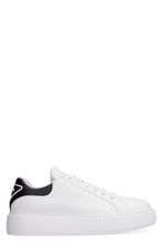 Load image into Gallery viewer, Leather low-top sneakers
