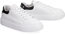 Load image into Gallery viewer, Leather low-top sneakers
