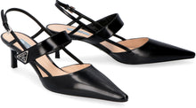 Load image into Gallery viewer, Leather pointy-toe slingback
